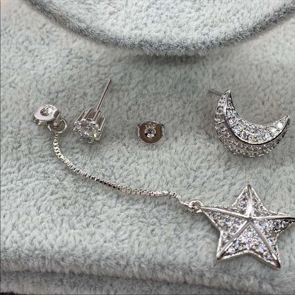 Sterling Silver 925 CZ Star ⭐️ Moon Earrings - Picture 3 of 5
